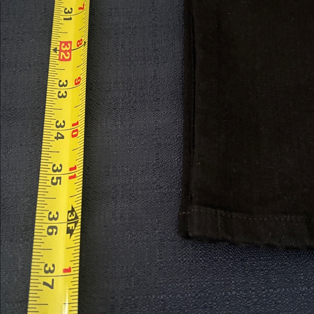 Gucci Black Jeans with Gold Logo - Picture 12 of 14